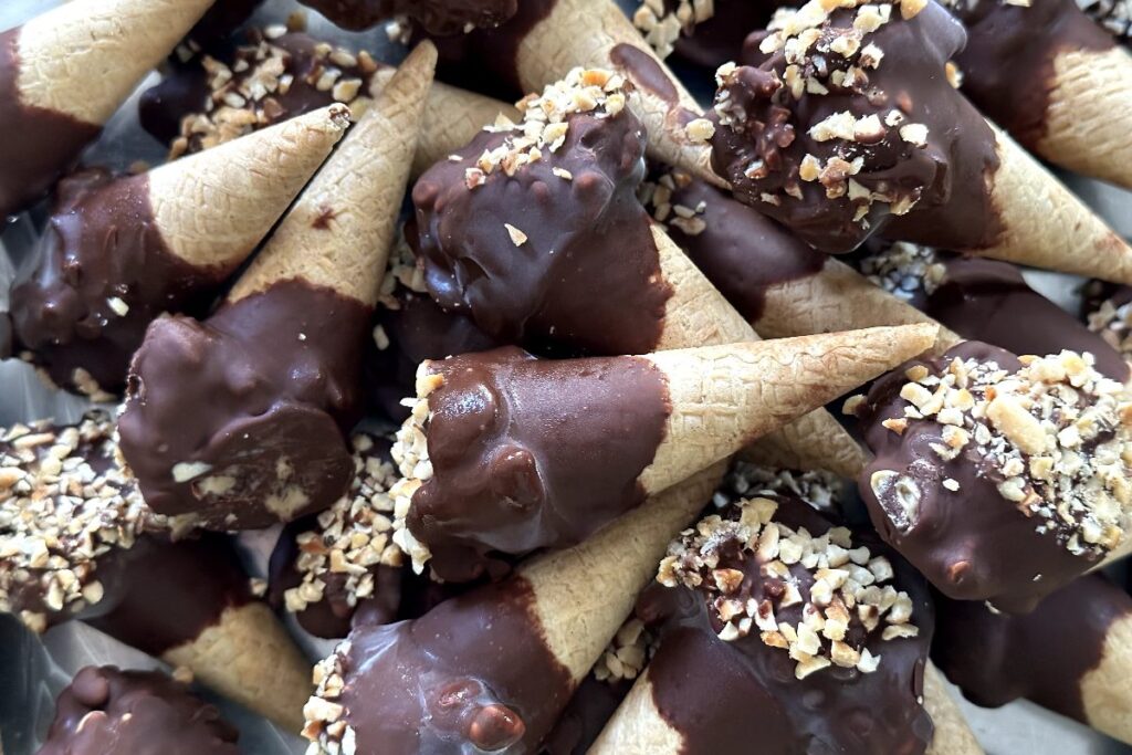 Conetti gelato bar castello